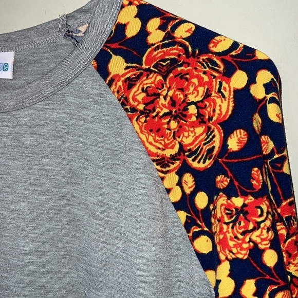 LuLaRoe small womens Randy raglan tee baseball tee 3/4 sleeves comfy floral NWT - Picture 4 of 11
